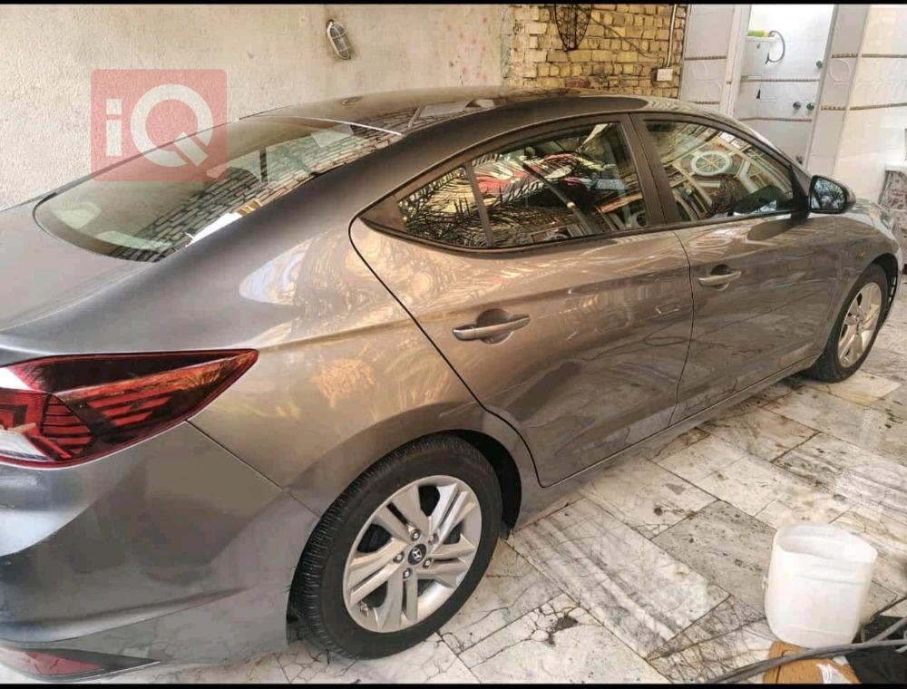 هيونداي النترا